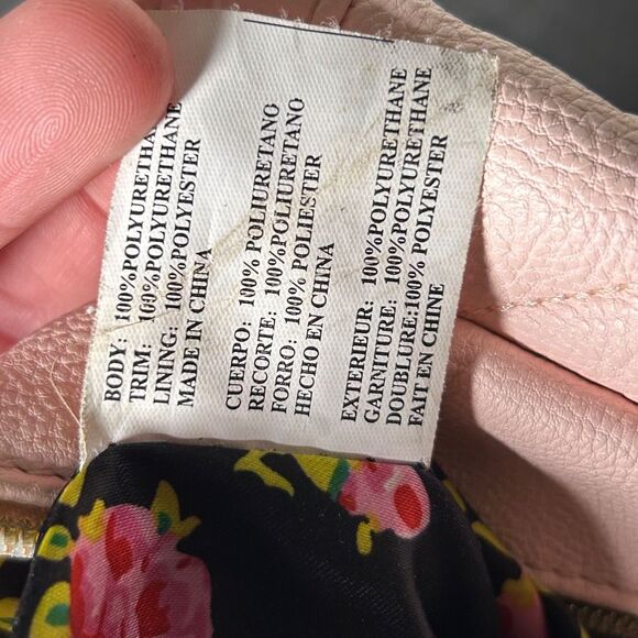 Betsey Johnson Pink Vegan Handbag with White Bow Heart Satchel Handbag Y2K - Picture 11 of 11